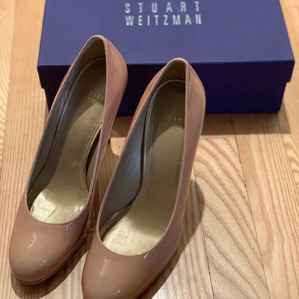 NIB Stuart Weitzman Pumps